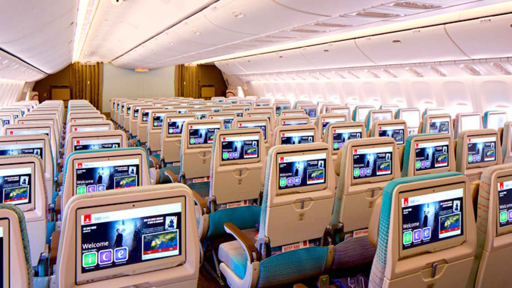 Ice System de Emirates en las pantallas de los asientos, uno de los sistemas de entretenimiento más completos / EMIRATES