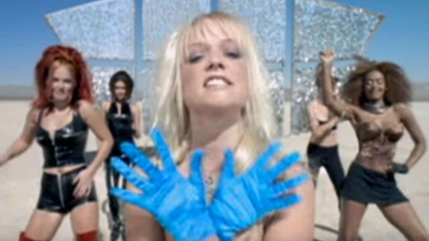 Las Spice Girls en el videoclip de 'Say You'll Be There'.