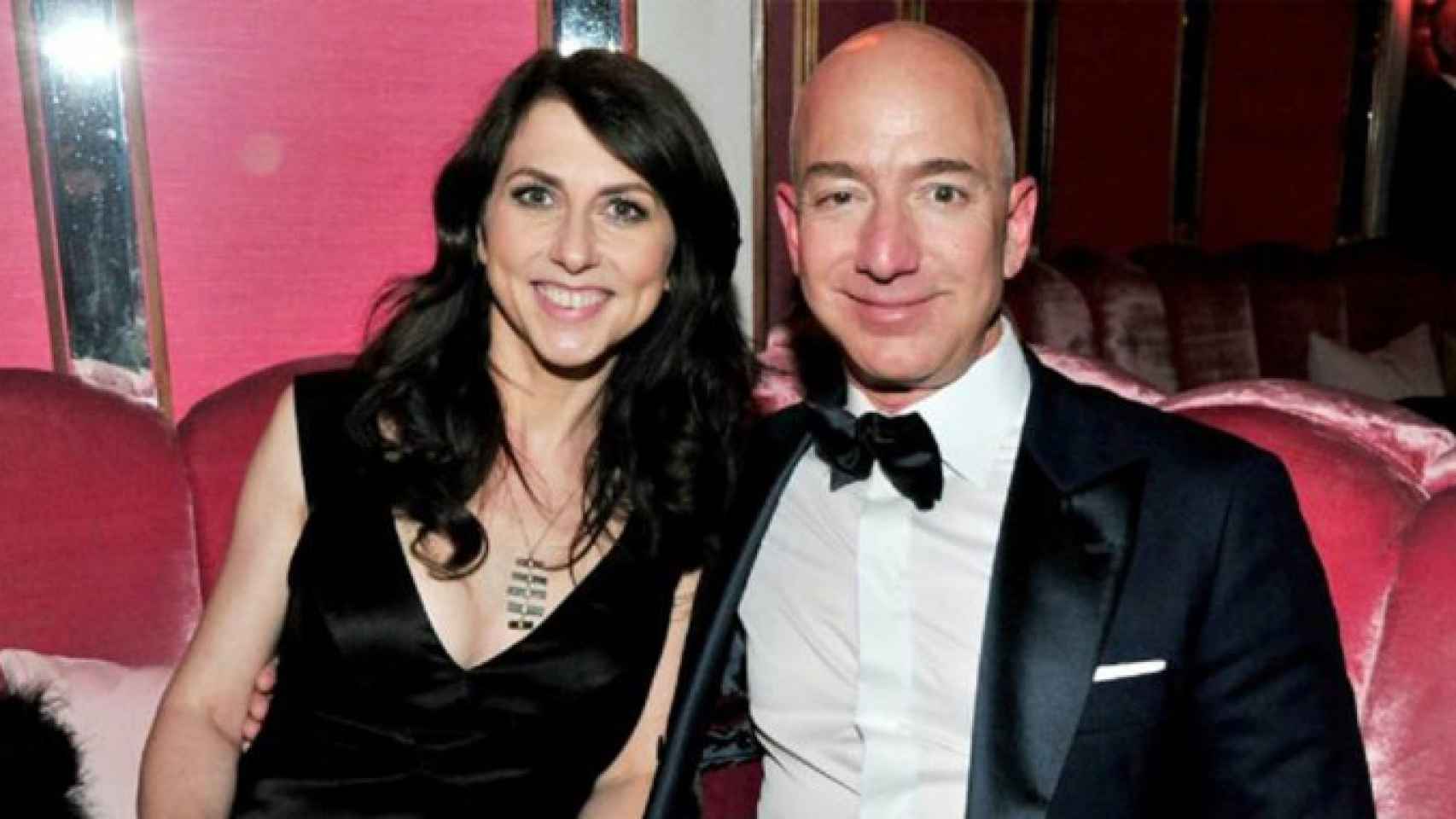 Mackenzie y Jeff Bezos / EFE