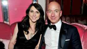 Mackenzie y Jeff Bezos / EFE