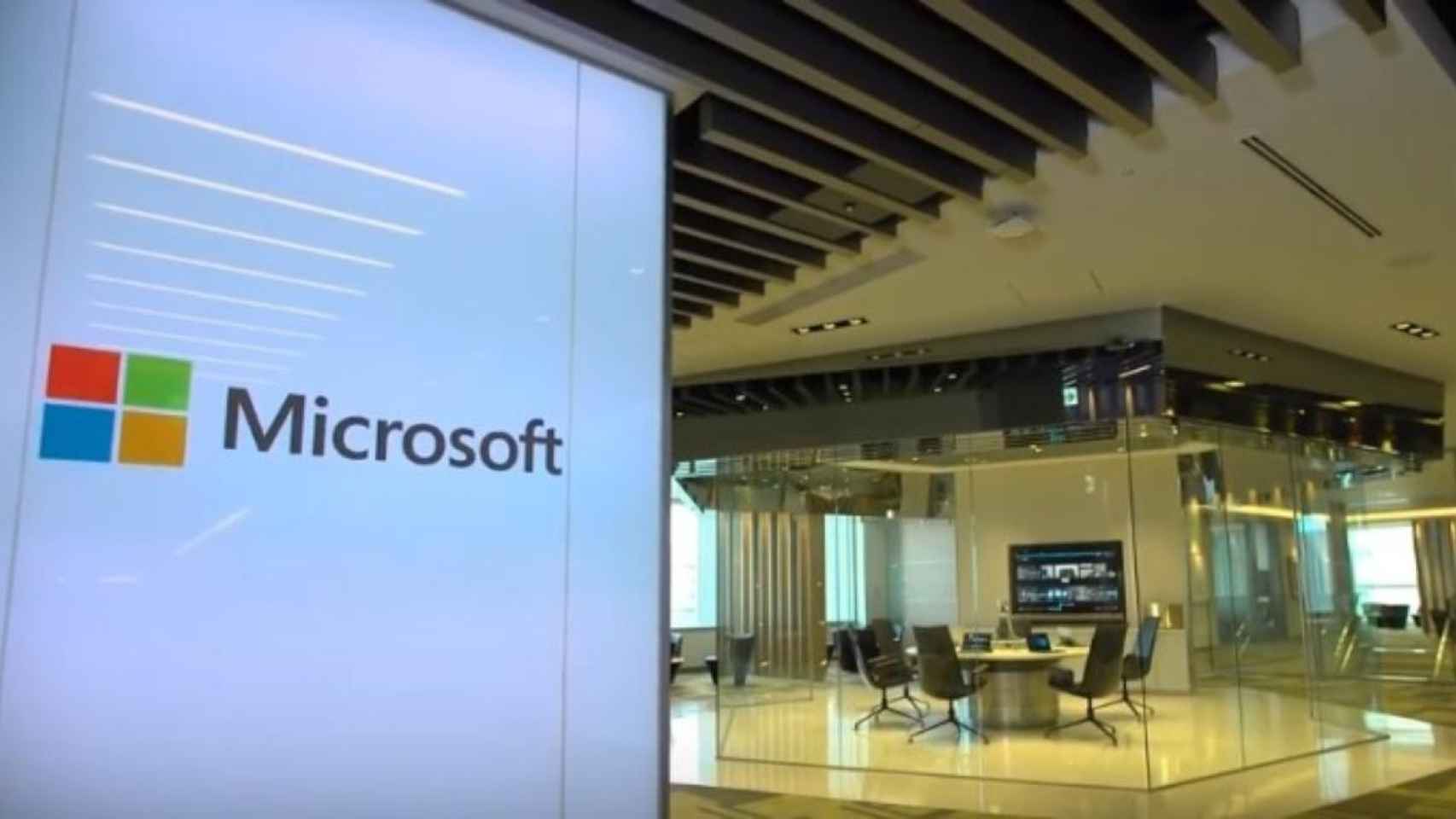 Microsoft Japón ha probado la semana laboral de cuatro días y la experiencia ha sido un éxito / EP
