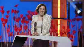 La directora de 'Alcarràs', Carla Simón en los premios Gaudí