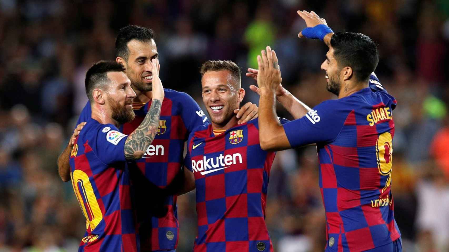 Messi, Busquets, Arthur y Suárez celebran un gol del Barça / TWITTER