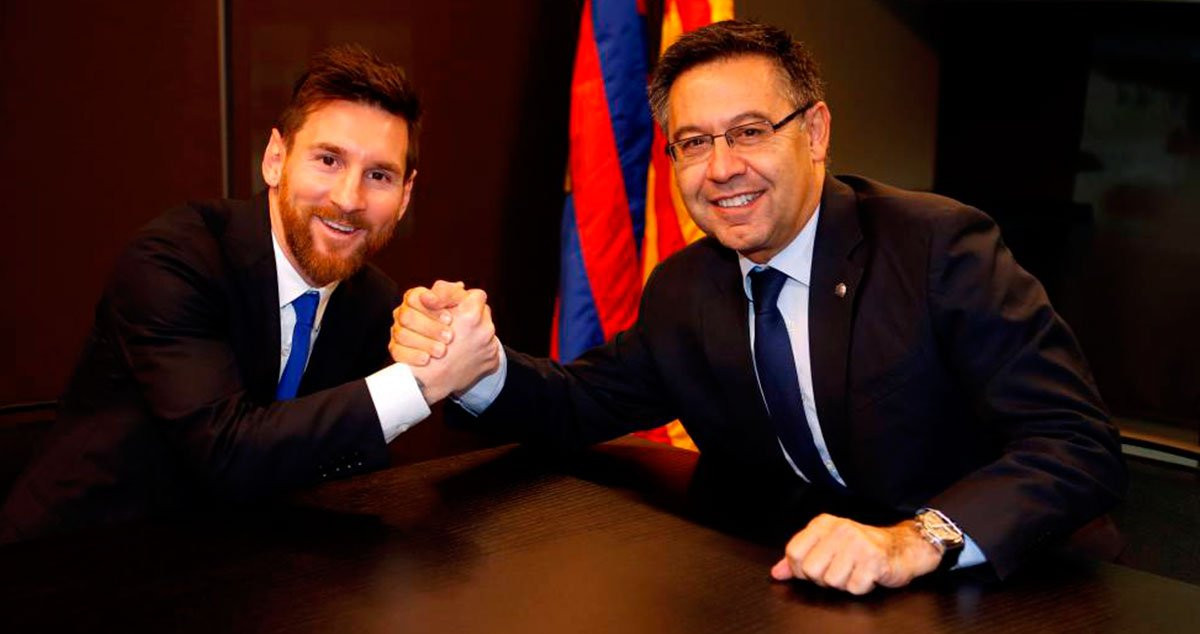 Leo Messi y Josep Maria Bartomeu sellan su vinculación con el Barça / FCB