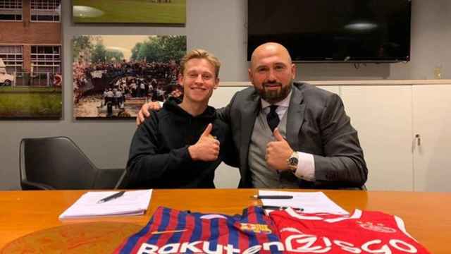 Frenkie de Jong y su agente, Ali Dursun, en una imagen de archivo / Redes