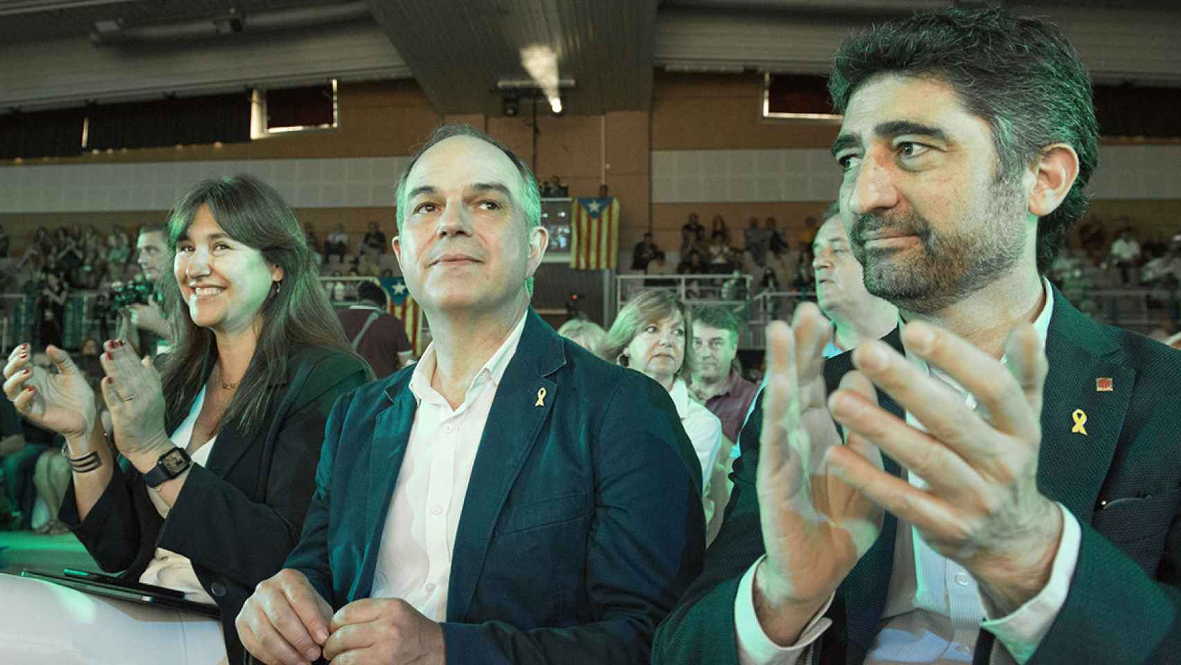 Laura Borràs, Jordi Turull y Jordi Puigneró (de izquierda a derecha), que critican la decisión de Aragonè / EUROPA PRESS