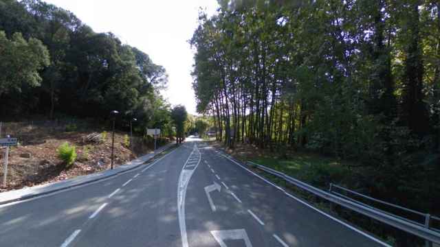 La carretera C-61 a las afueras del municipio de Vallgorguina, zona en la que ha tenido lugar el accidente / GOOGLE STREET VIEW