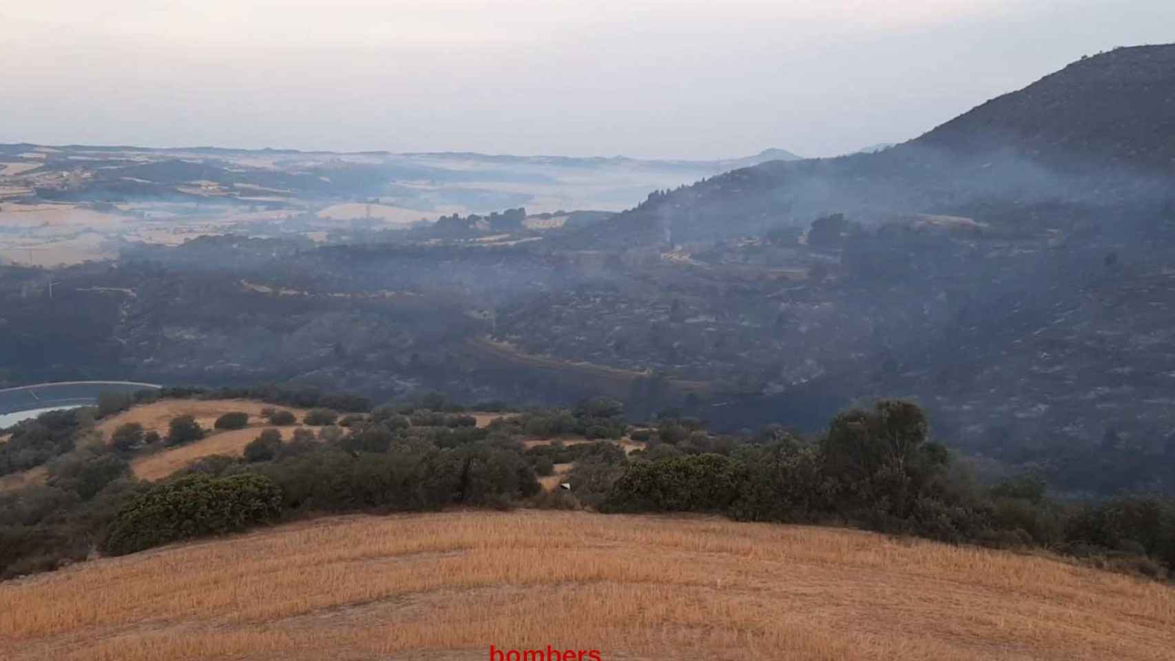 Estabilizado el incendio de Artesa de Segre (Lleida) / BOMBERS