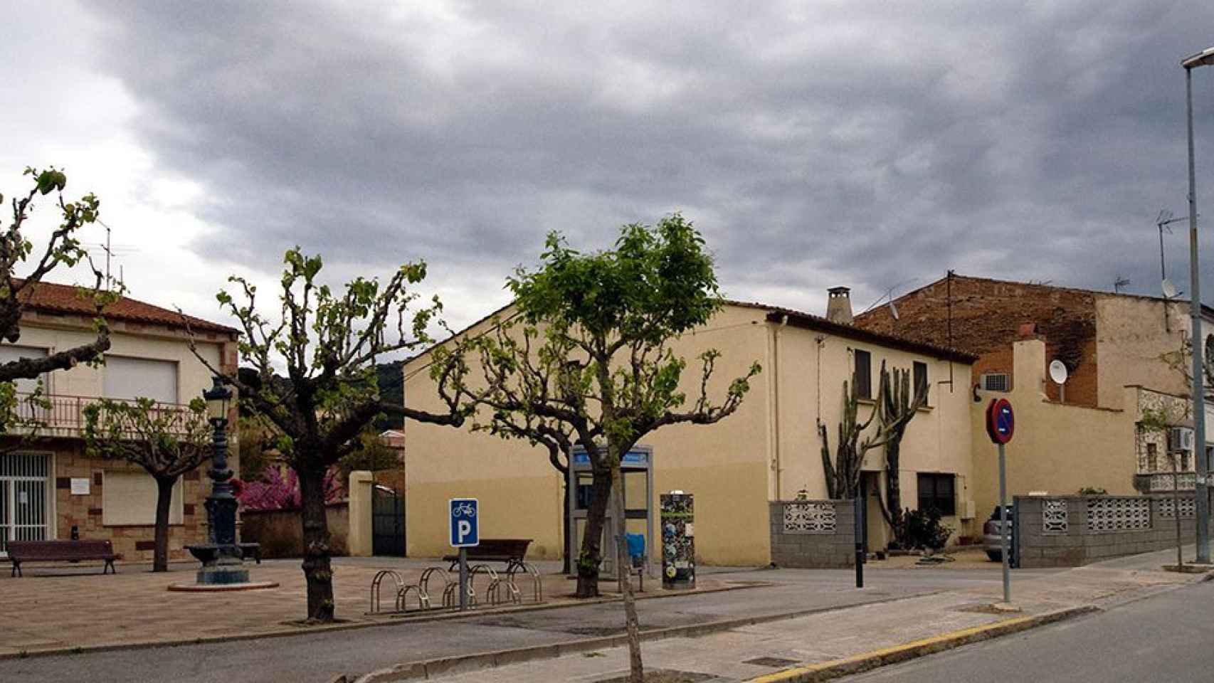 Plaça de l'Ajuntament de Martorelles