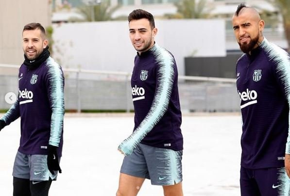 Arturo Vidal junto con Jordi Alba y Munir / Instagram