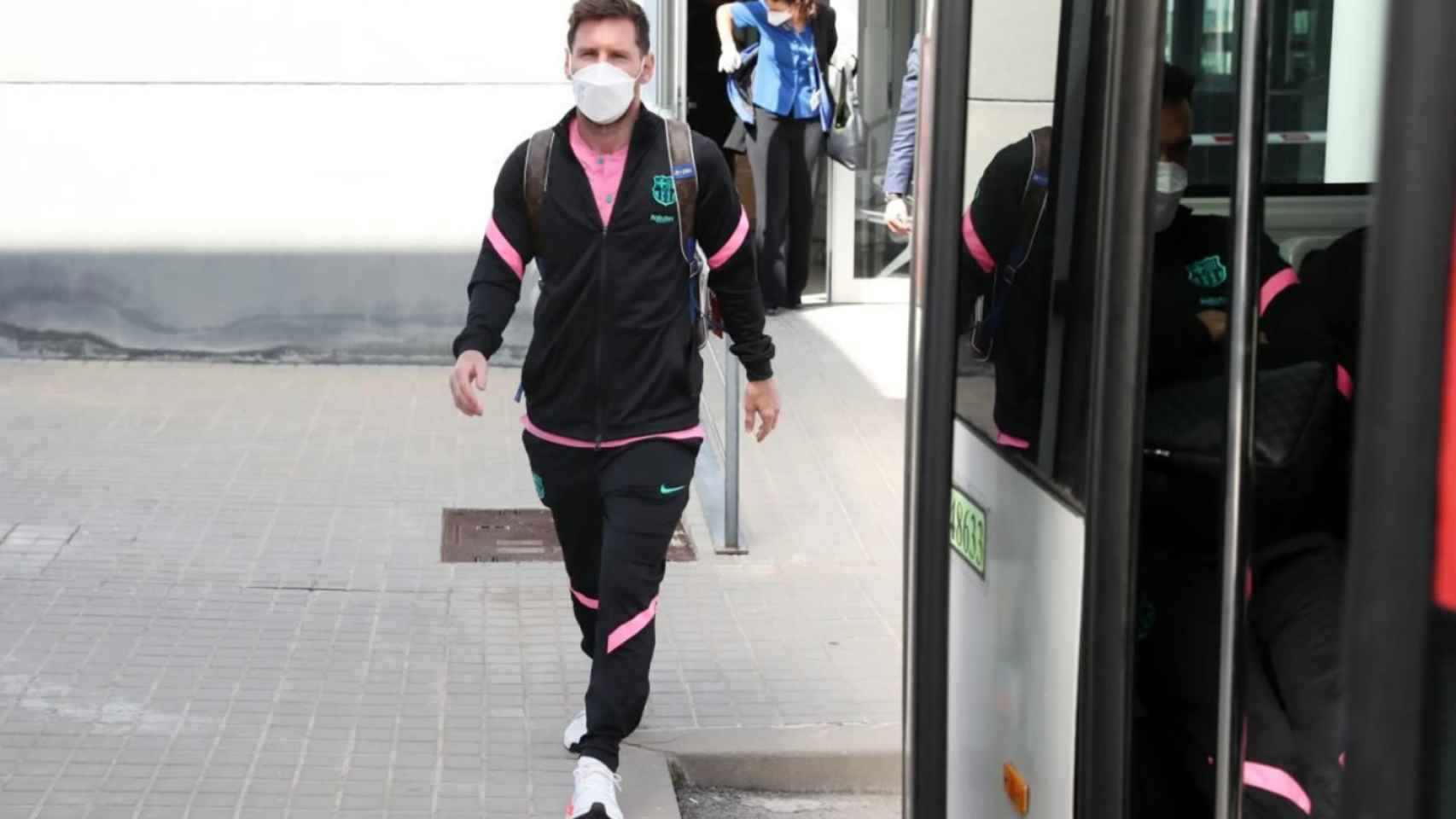 Messi en el desplazamiento contra el Levante / FC Barcelona