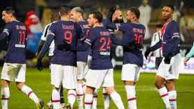 Los jugadores del PSG celebrando un gol de Icardi / EFE