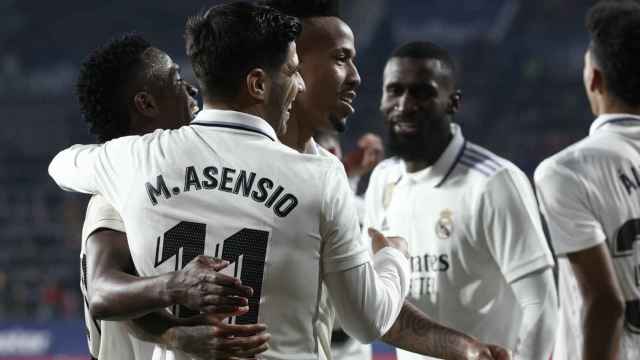 Los jugadores del Real Madrid, celebrando un gol esta temporada 2022-23 / EFE