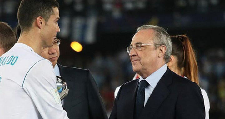 Florentino Pérez, junto a Cristiano Ronaldo | EFE