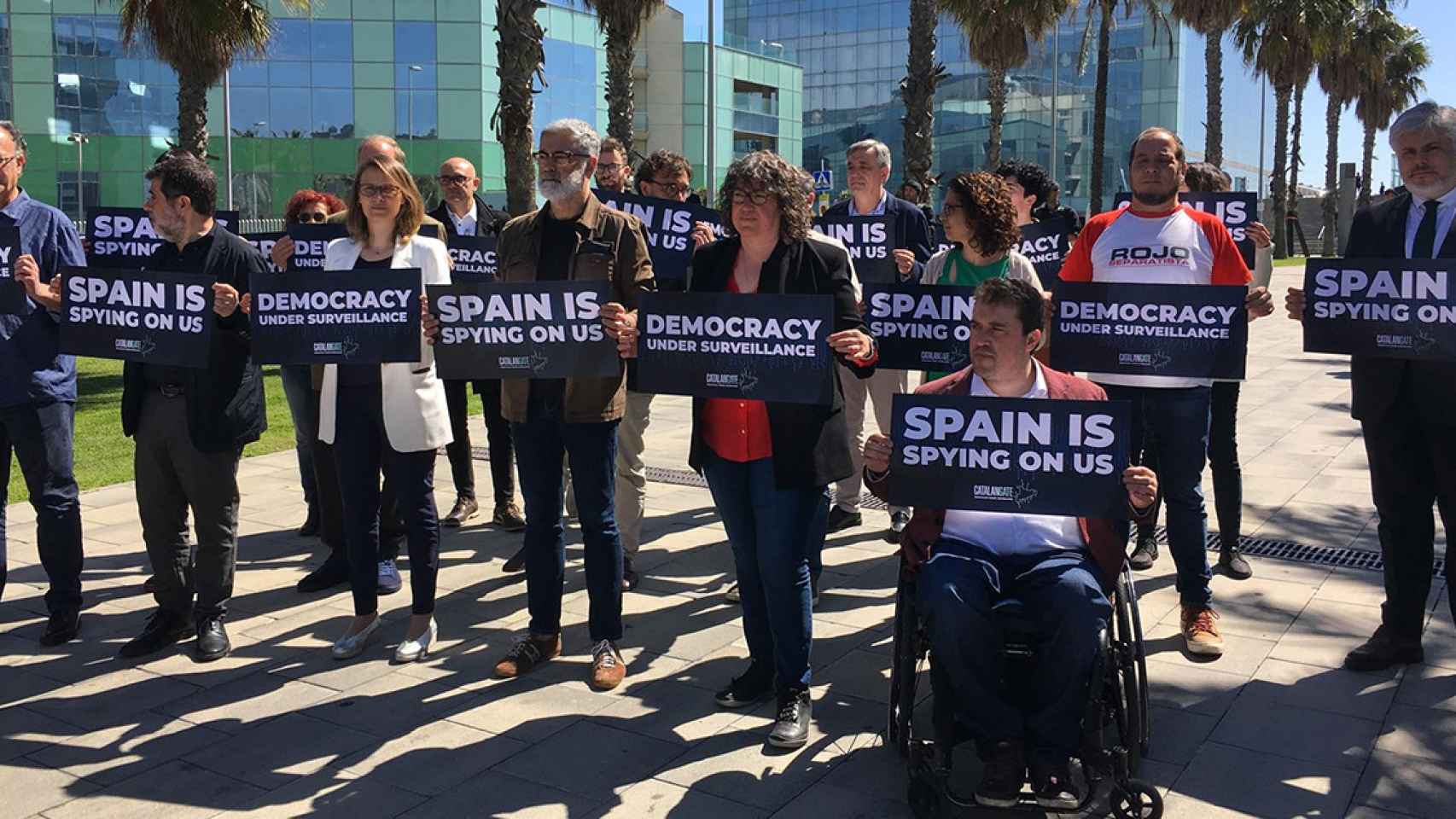 Protesta independentista a las puertas del Hotel W: España nos espía / EUROPA PRESS