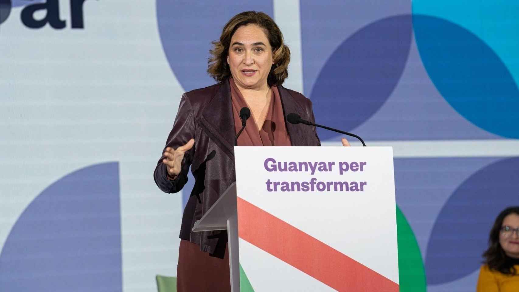 La alcaldesa de Barcelona, Ada Colau, en la clausura de la III Assemblea Nacional de los comuns / PAU VENTEO - EUROPA PRESS