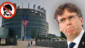 El expresidente catalán huido Carles Puigdemont, cariacontecido ante la señal de 'Prohibido Puigdemont' en el Parlamento Europeo / FOTOMONTAJE DE CG