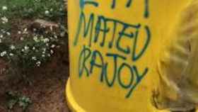 Pintadas aparecidas en el pueblo de Colomers sobre Rajoy
