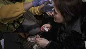 La joven herida en un ojo durante los disturbios por Hasél en Barcelona / PABLO MIRANZO (CG)