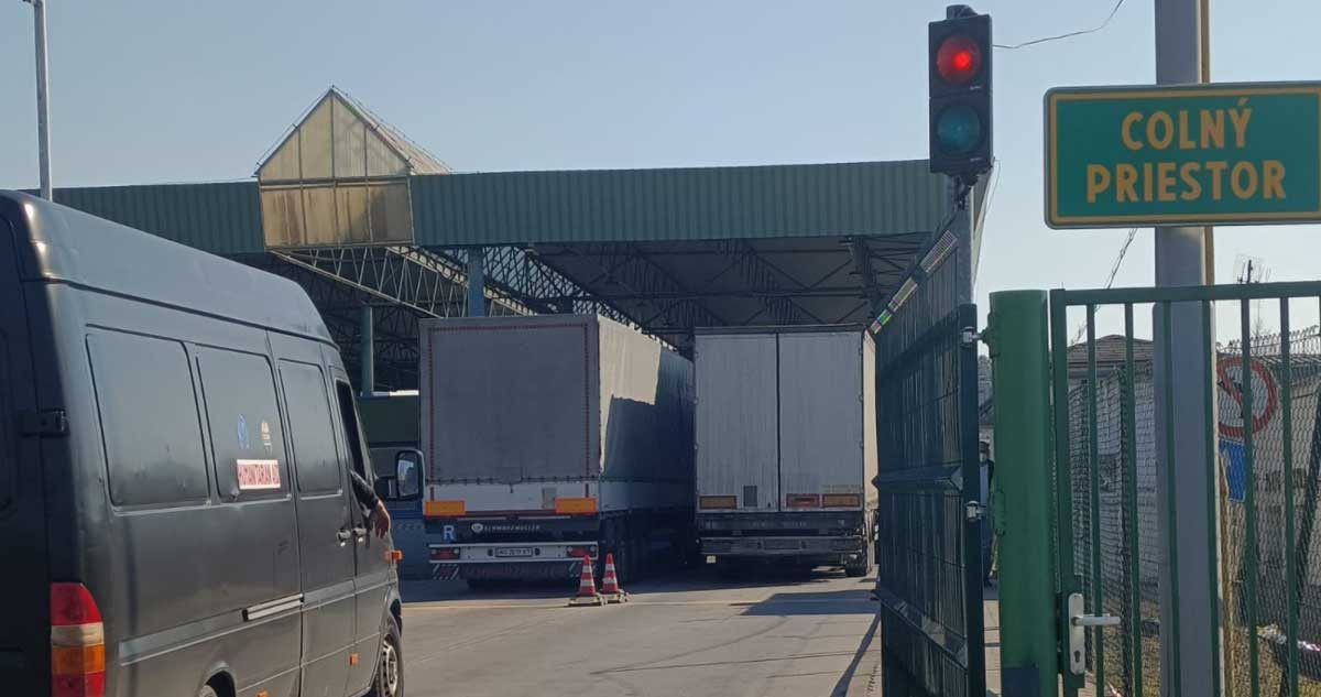 Cruce fronterizo entre Ucrania y Eslovaquia / CEDIDA