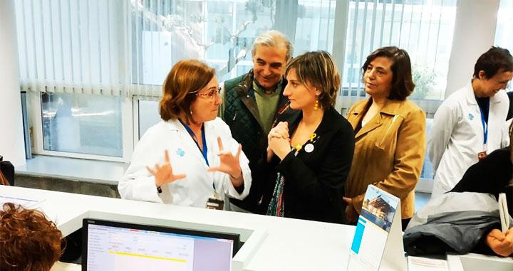 Alba Vergés, consejera catalana de Sanidad, durante la presentación de la campaña en los ambulatorios / CG