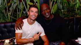 Michael Jordan cena con Cristiano Ronaldo : INSTAGRAM