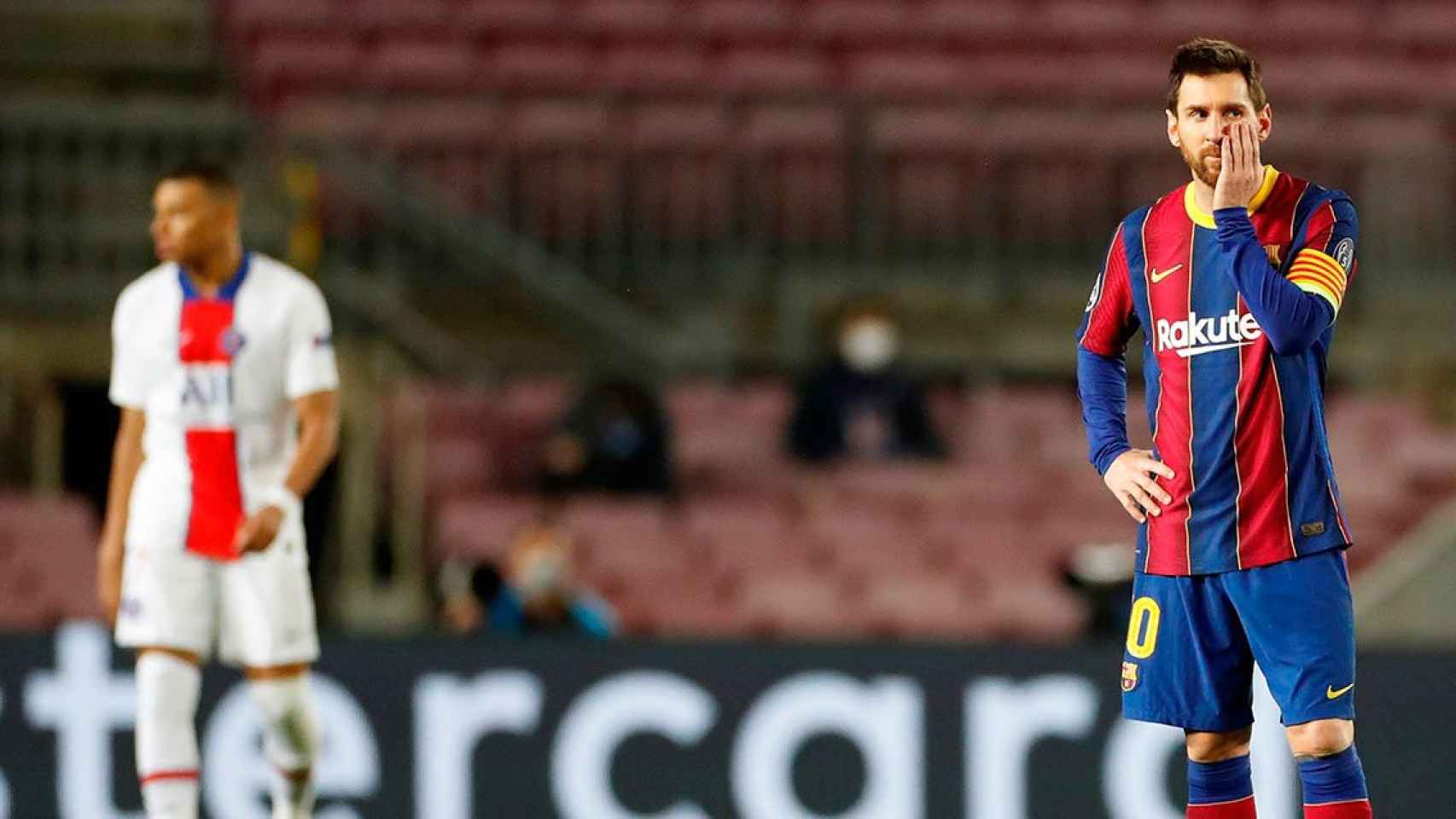 Leo Messi, totalmente eclipsado por Mbappé / EFE