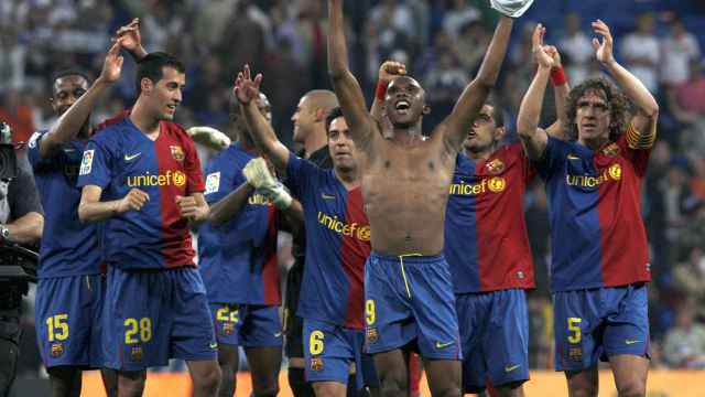 Los jugadores del Barça celebran el 2-6 / EFE