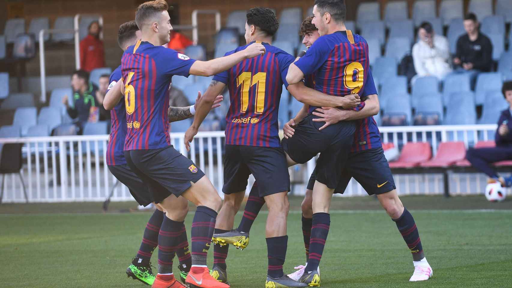 Los jugadores del Barça B celebrando un gol contra el Levante Atlétic / FC Barcelona
