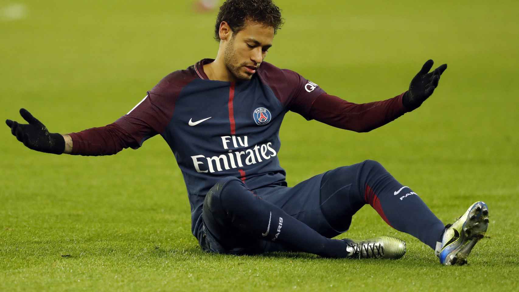 Una foto de Neymar Jr. durante un partido con el PSG / EFE