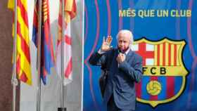 Carles Tusquets en su llegada a las oficinas del Barça / EFE