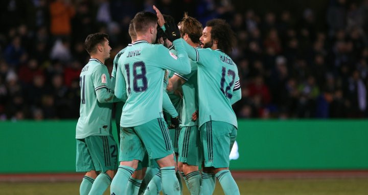 Los jugadores del Real Madrid celebran un gol ante Unionistas / EFE