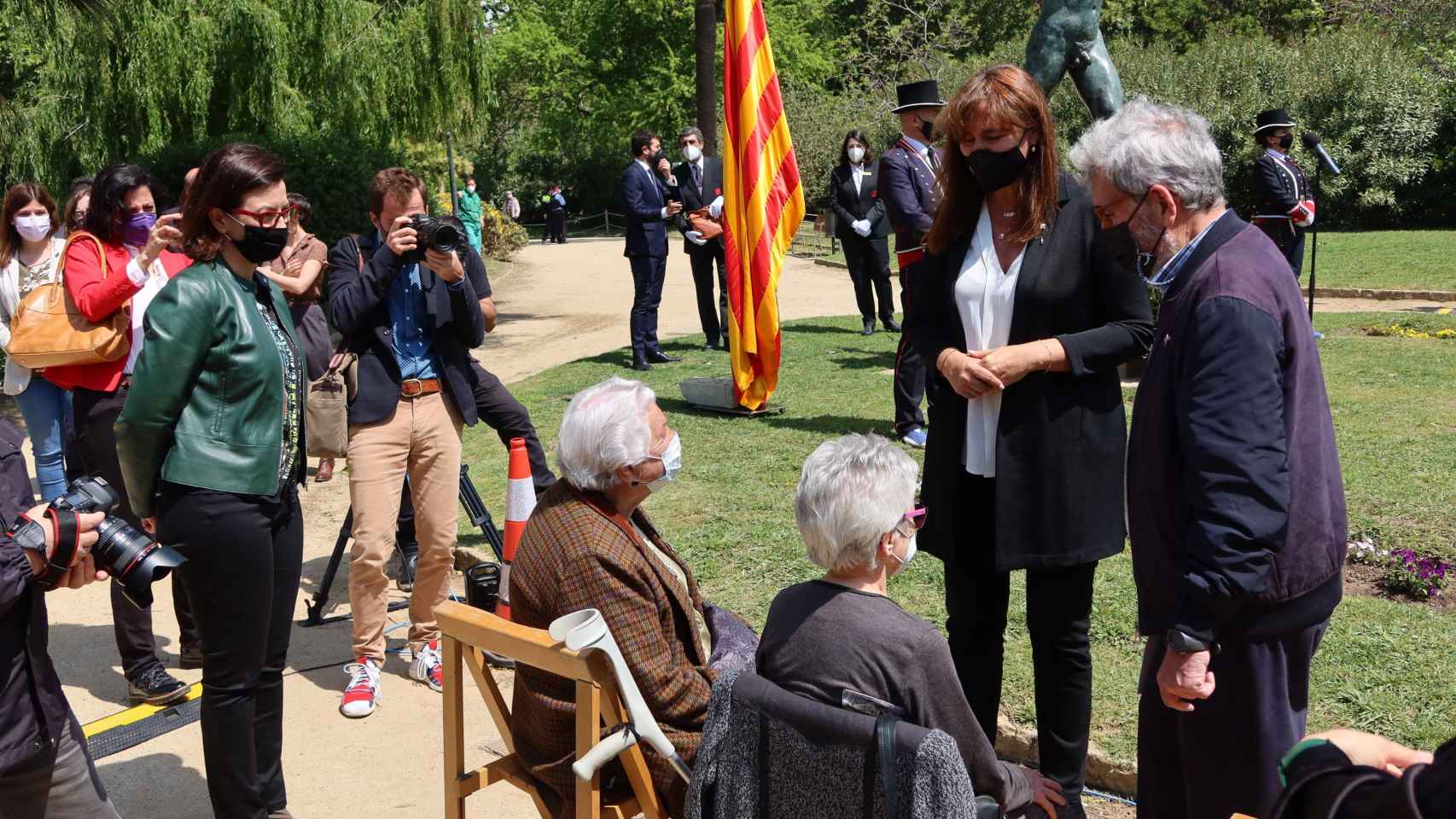 La presidenta del Parlament, Laura Borràs (JxCat), en el acto del 76º aniversario del final de la segunda Guerra Mundial / @mhp_LauraBorras (TWITTER)