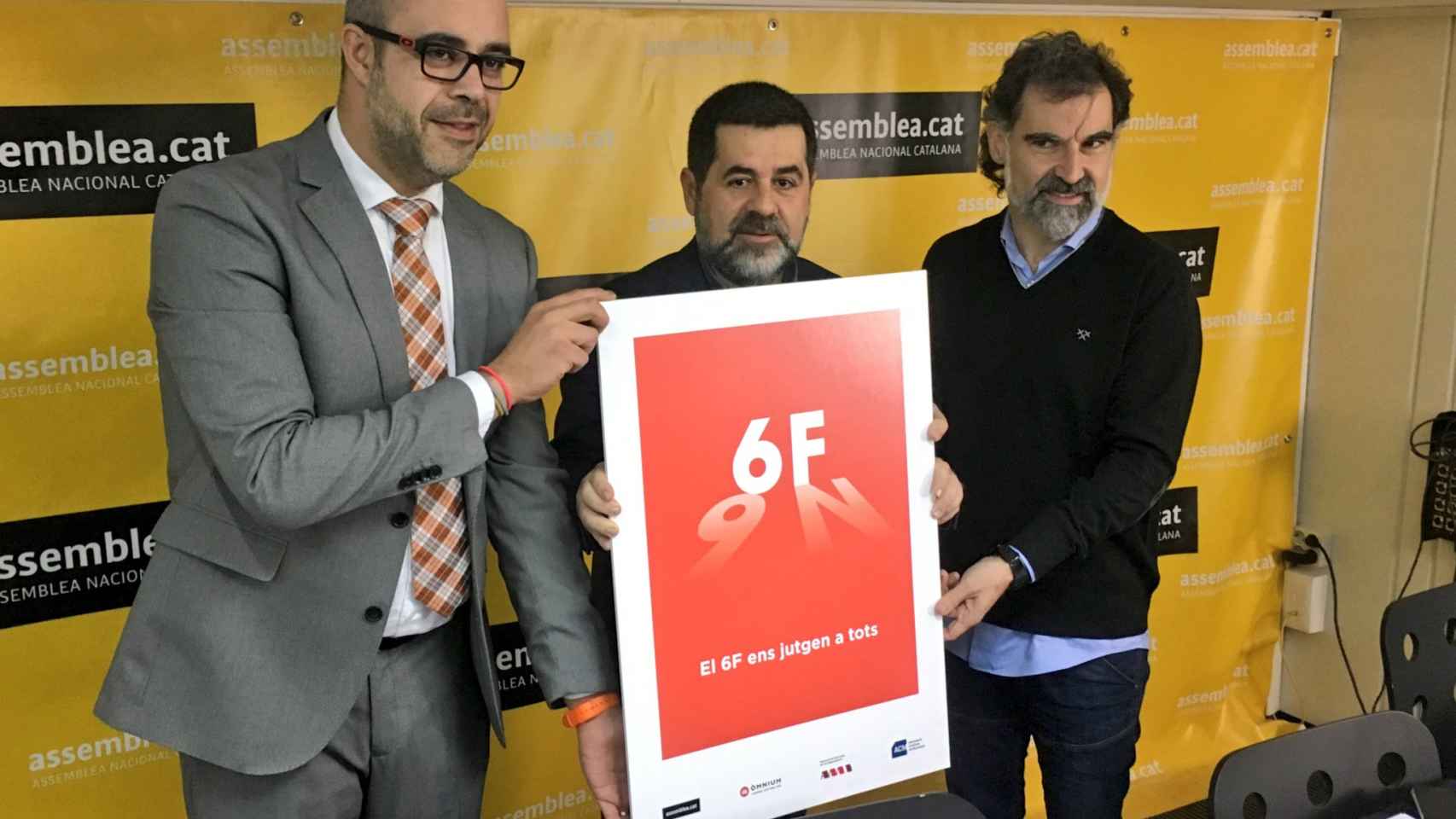 La ANC, Òmnium Cultural y la Associació de Municipis per la Independència (AMI) presentan la nueva campaña en apoyo a Artur Mas por el juicio contra el 9N / CG