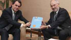 Artur Mas y Rafael Ribó, en el Parlamento autonómico