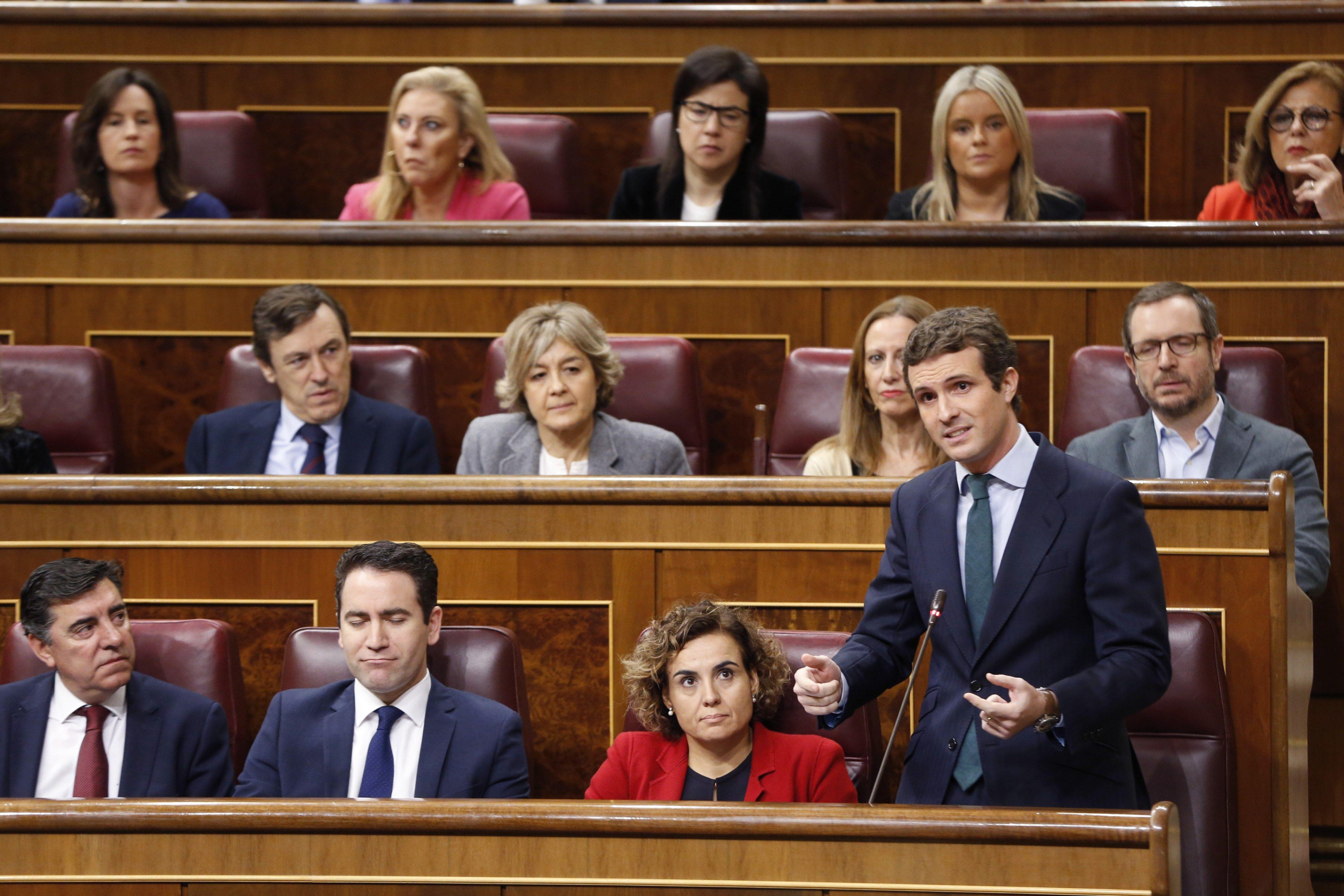 Pablo Casado, durante una sesión de control al Gobierno en el Congreso / EFE