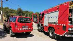 Dos vehículos de los Bomberos de la Generalitat / BOMBERS