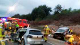 Imagen del accidente mortal en la carretera C-37 a la altura de Manlleu / TWITTER