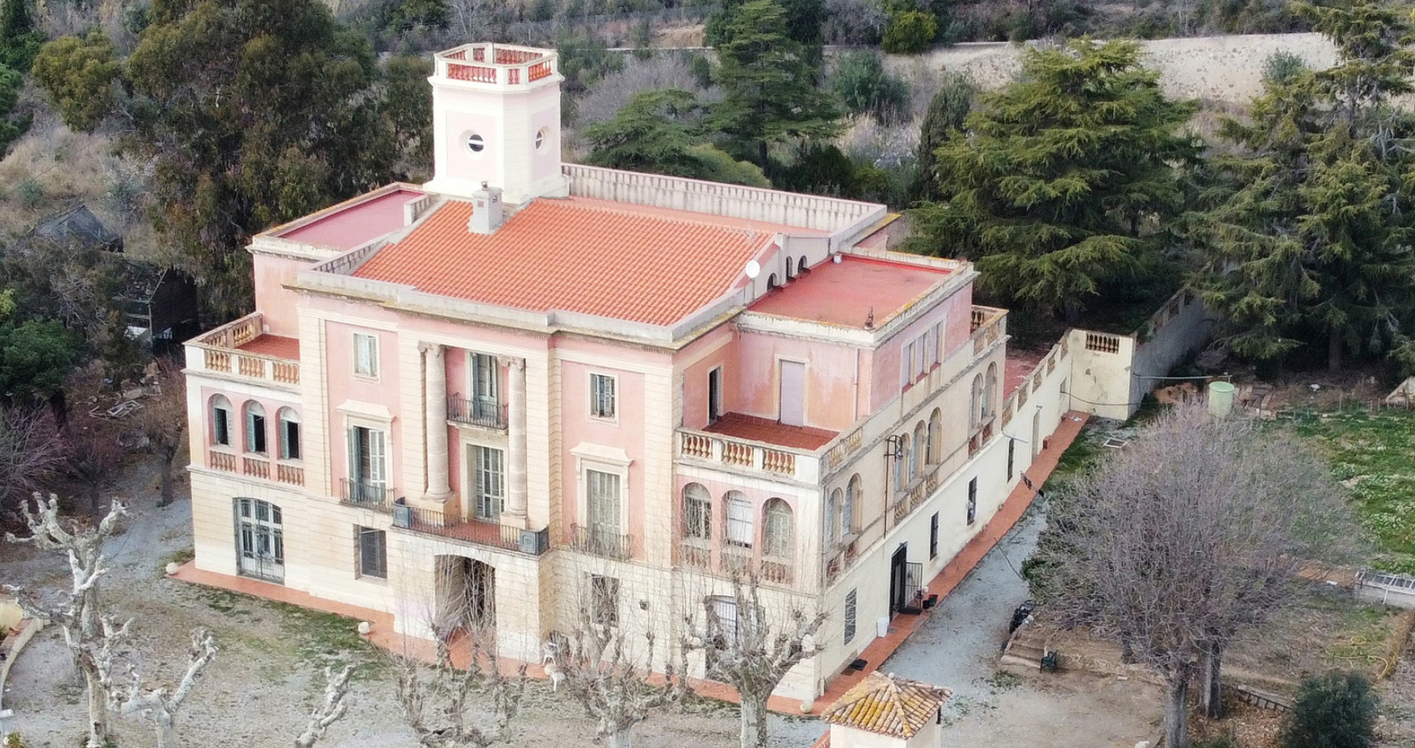 El proyecto, bautizado como Ágora Alella-La Miralda, se llevará a cabo un antiguo edificio de Allella / AJUNTAMENT D'ALELLA