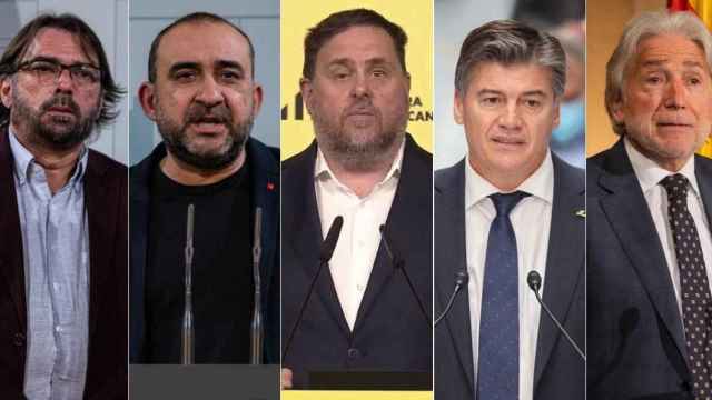 Representantes de sindicatos --Camil Ros (UGT), Javier Pacheco (CCOO)--, Oriol Junqueras (ERC) y representantes de patronales --Antoni Cañete (Pimec) y Josep Sánchez Llibre (Foment)-- / CG