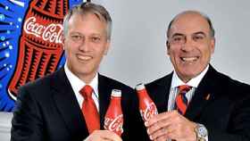 El nuevo presidente y director de operaciones de Coca-Cola, James Quincey (izquierda), y el consejero delegado y presidente del consejo de administración, Muhtar Kent (derecha)