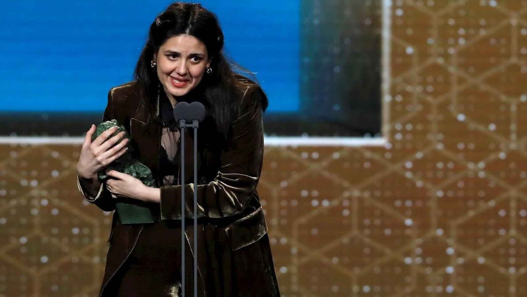 La cineasta Belén Funes recibe el Goya a la mejor dirección novel / EFE
