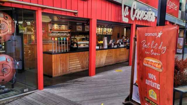 Imagen de la reapertura de la cervecería del Camp Nou / FCB