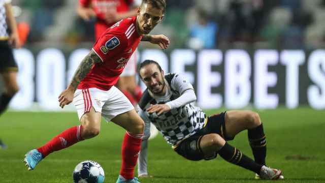 Grimaldo, en el partido que el Benfica disputó contra el Boavista / EFE