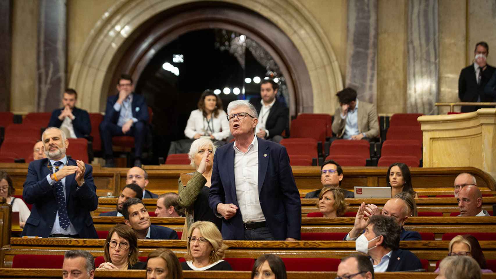 El diputado de Ciudadanos Matías Alonso durante su expulsión por parte de Laura Borràs del Parlament / DAVID ZORRAKINO - EUROPA PRESS