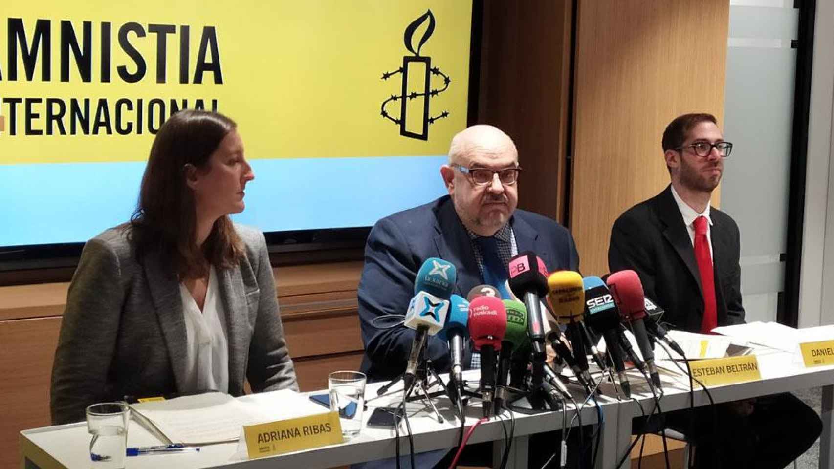 Adela Ribas, Esteban Beltran y Daniel Joloy (Amnistía Internacional) / EP