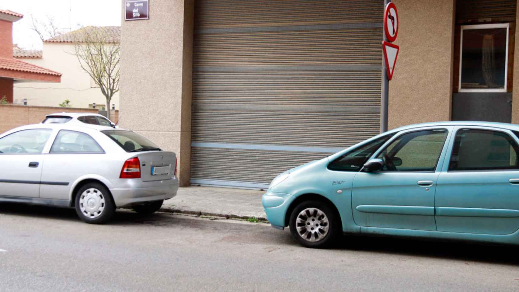 Imagen del lugar de Lleida donde se ha hallado al taxista apuñalado sin vida / CG