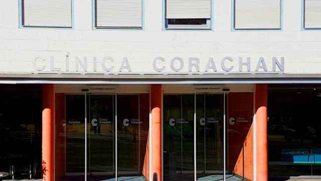 Fachada de la Clínica Corachán en Barcelona