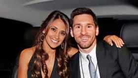 Antonella Roccuzzo y Leo Messi acuden a un evento / Redes