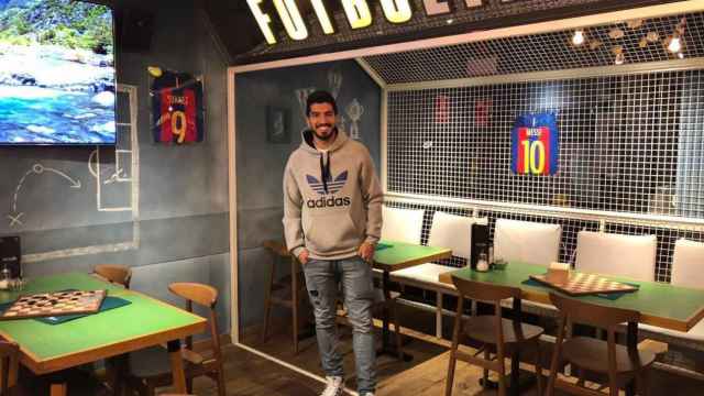 Luis Suárez en el restaurante de Messi / INSTAGRAM